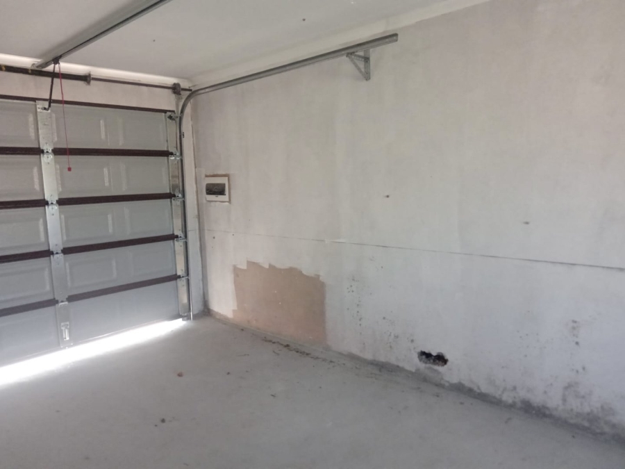 2 Bedroom Property for Sale in C Place Eastern Cape